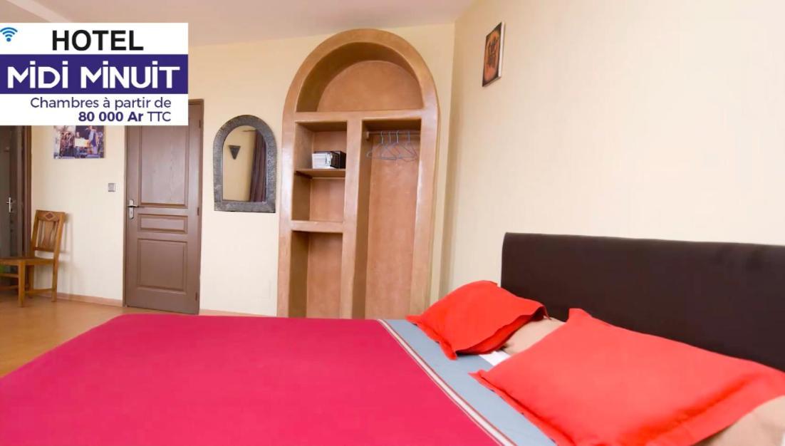 Midi Minuit Hotel Antananarivo Buitenkant foto